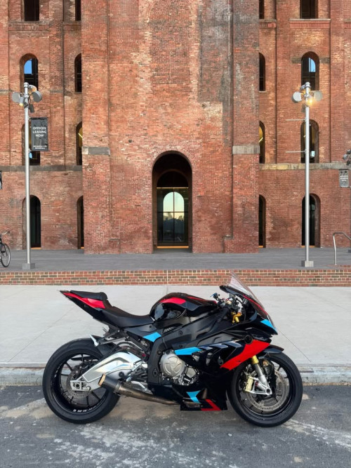 2010-BMW-S1000rr.jpg