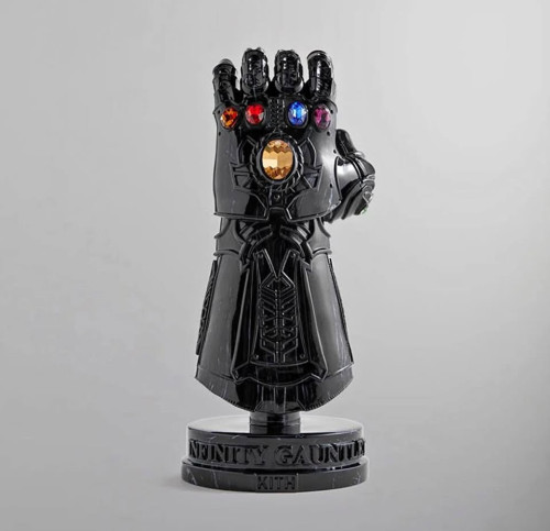 Kith-X-Marvel-Infinity-Gauntlet-VERY-LIMITED-With-Swarovski-Crystals-SUPER-RARE.jpg