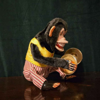 Bad-Monkey-with-musical-cymbalsd47dd331169f16eb